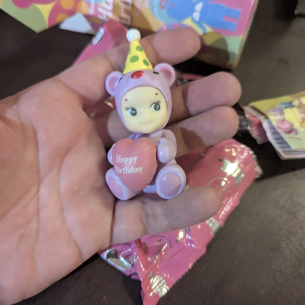 1 New Random Blind Box Figure Toy